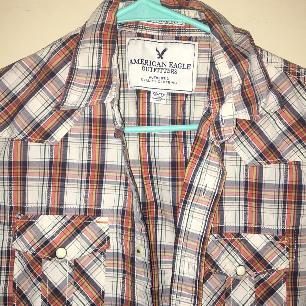 Short sleeve American Eagle button down